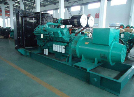 伊通800kw康明斯柴油发电机组图片 伊通800kw康明斯柴油发电机组图片
